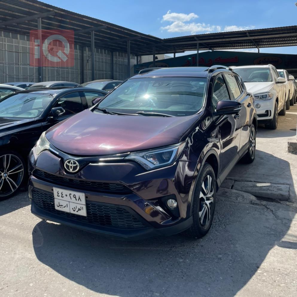 تۆیۆتا ڕاڤ 4